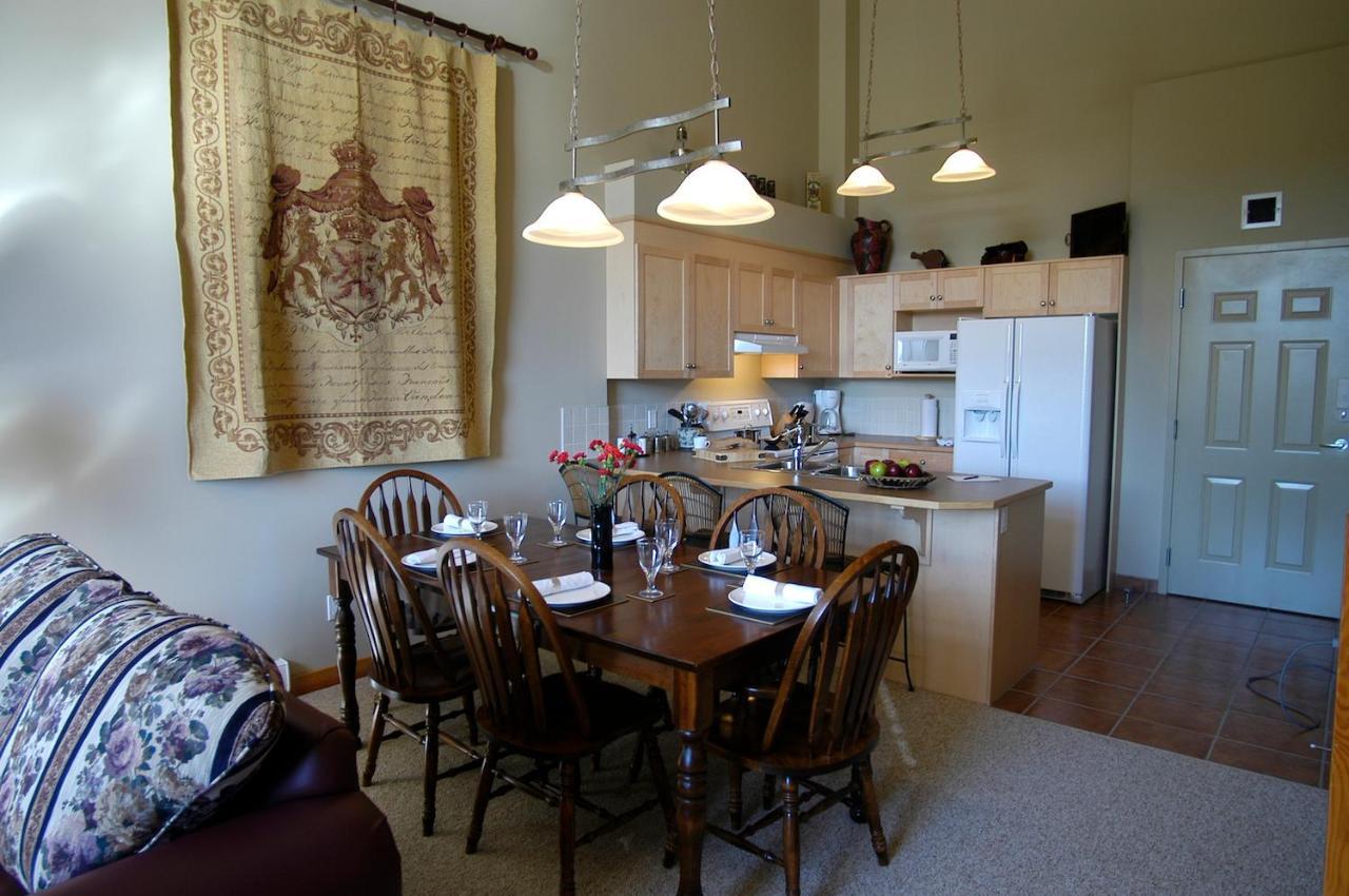 Apartment 411, Antique Heritage キャンモア エクステリア 写真